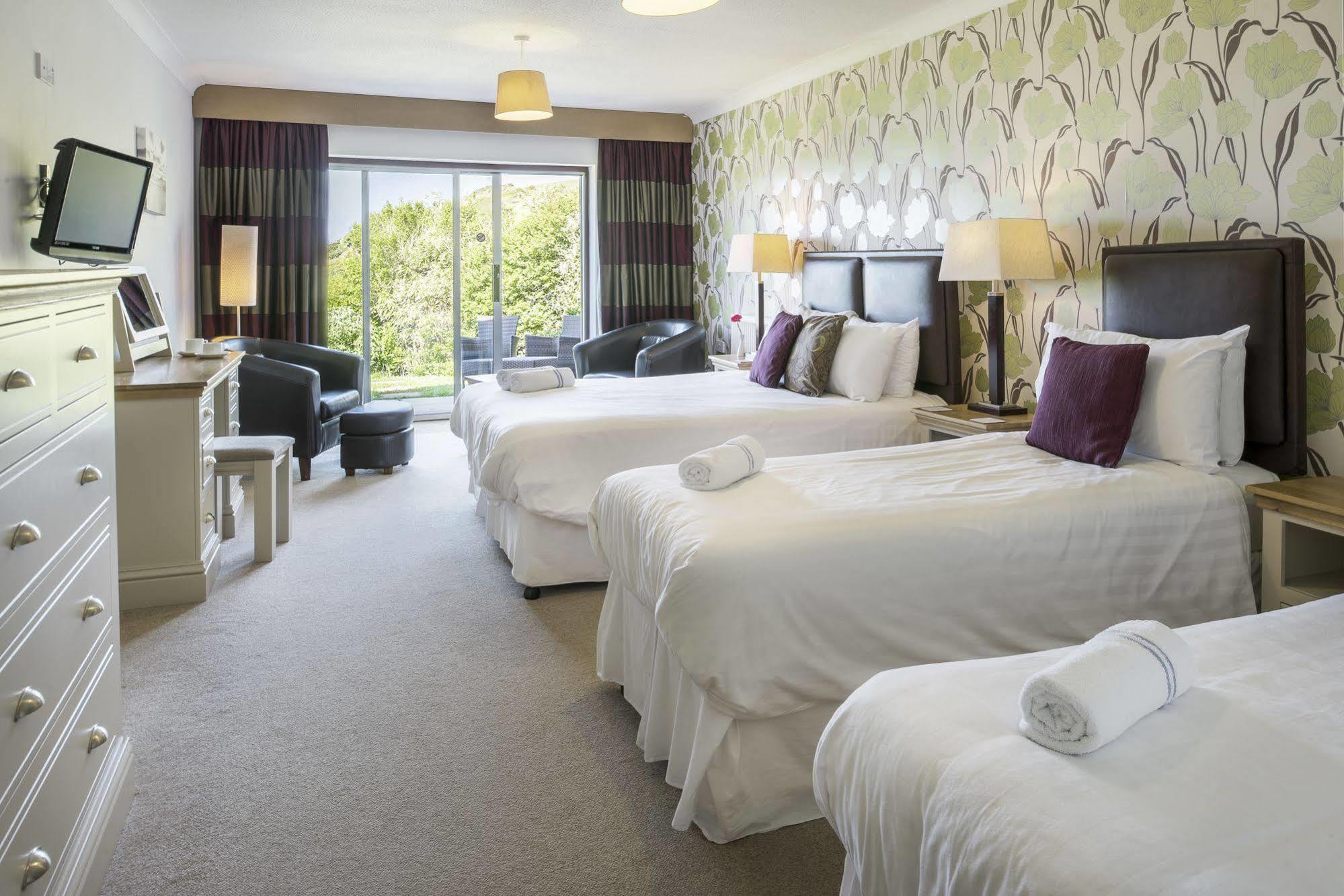 Soar Mill Cove Hotel Кингсбридж Екстериор снимка